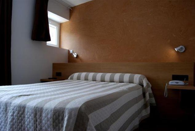 Hotel De France Le Bessat Номер фото